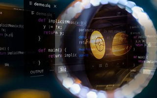 利津 ,php声明和调用变量的符号是什么？